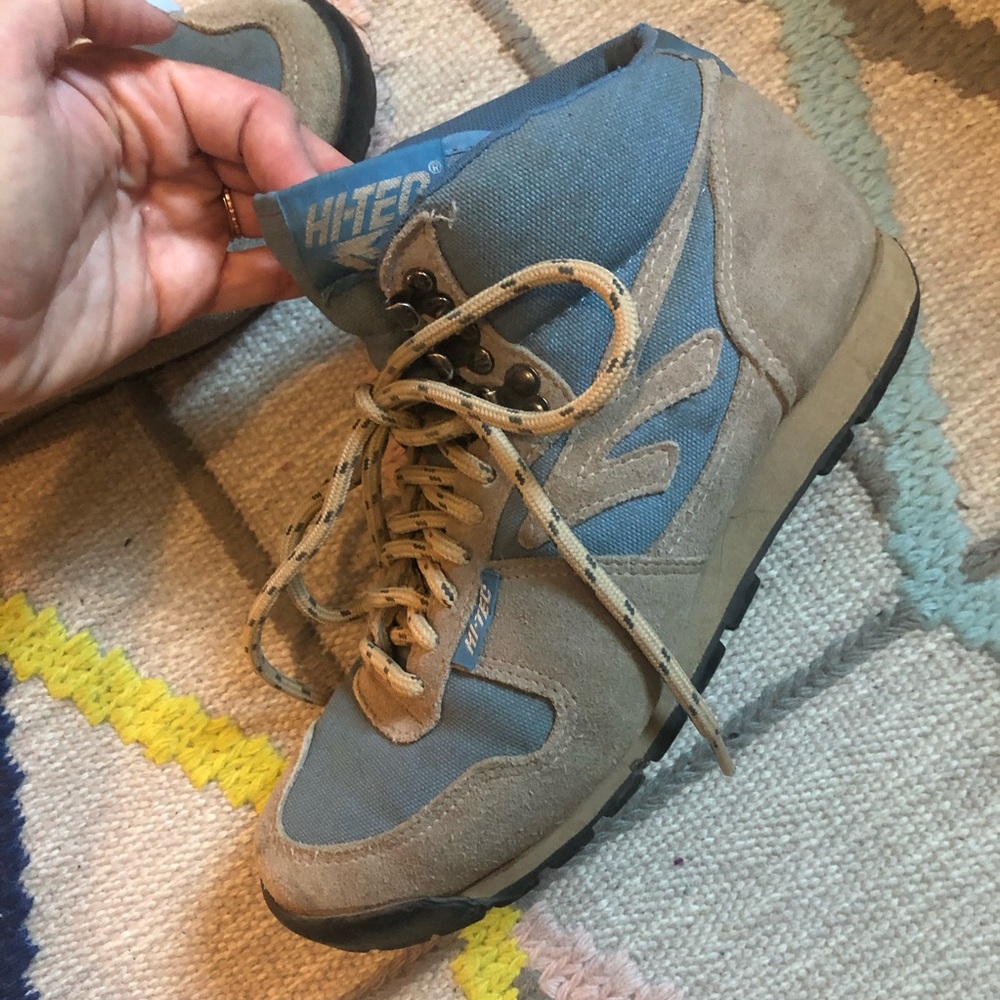 Hi-Tec Women’s Vintage hiking boots